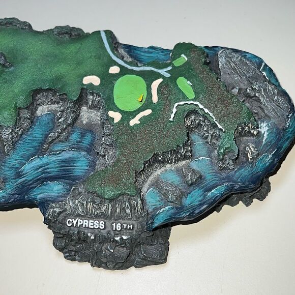 The Danbury Mint 1995 Legendary Golf Holes The 16th at Cypress-‎ EUC - Picture 2 of 4